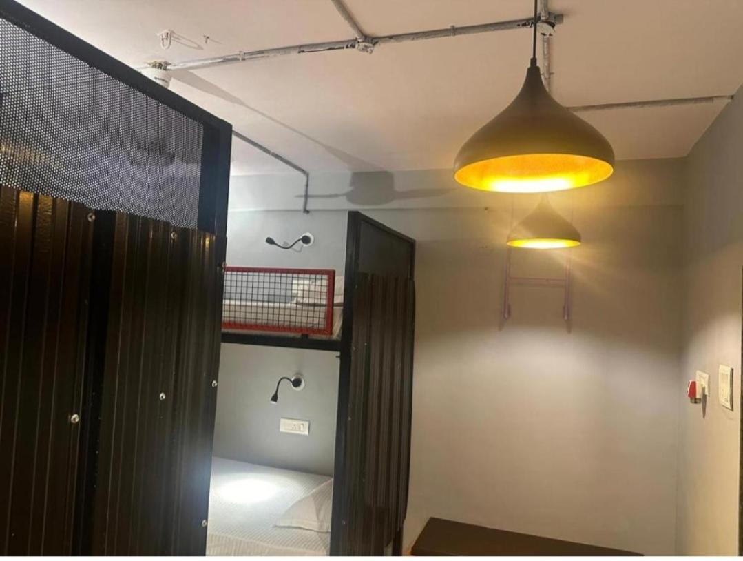 Travotale Hostel And Cowork Koregaonpark Pune Exterior foto